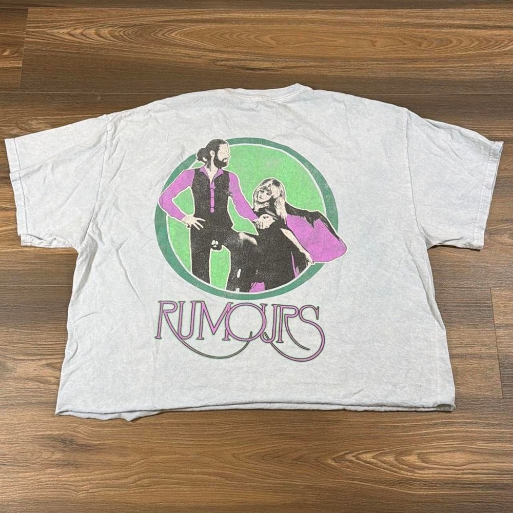 Fleetwood Mac Rumours 2024 cotton t-shirt with graphic of two figures